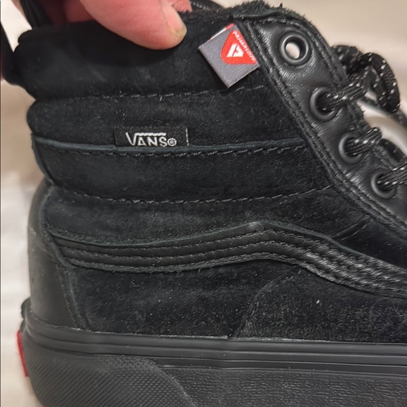 VANS Black High-Top Sneakers with Chunky Sole OFF THE WALL HYDROGUARD 360 - Picture 7 of 15